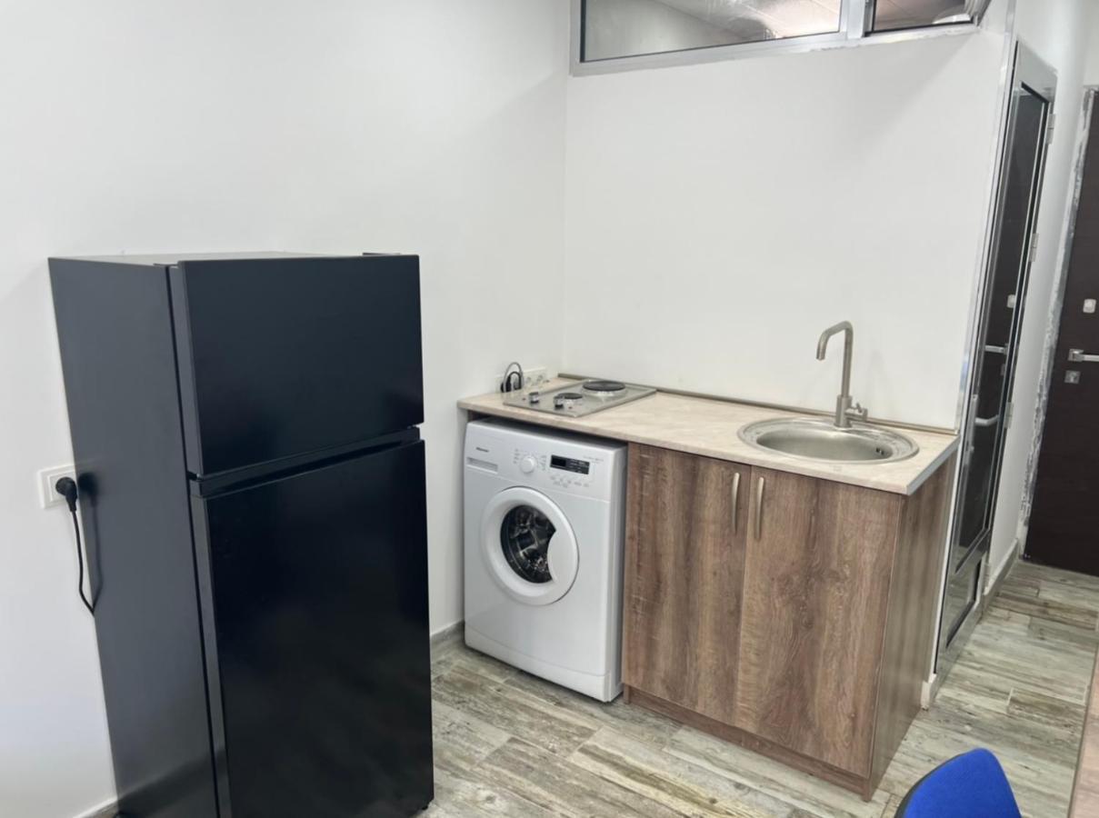 Apartment 20 Saryan Ереван Екстериор снимка